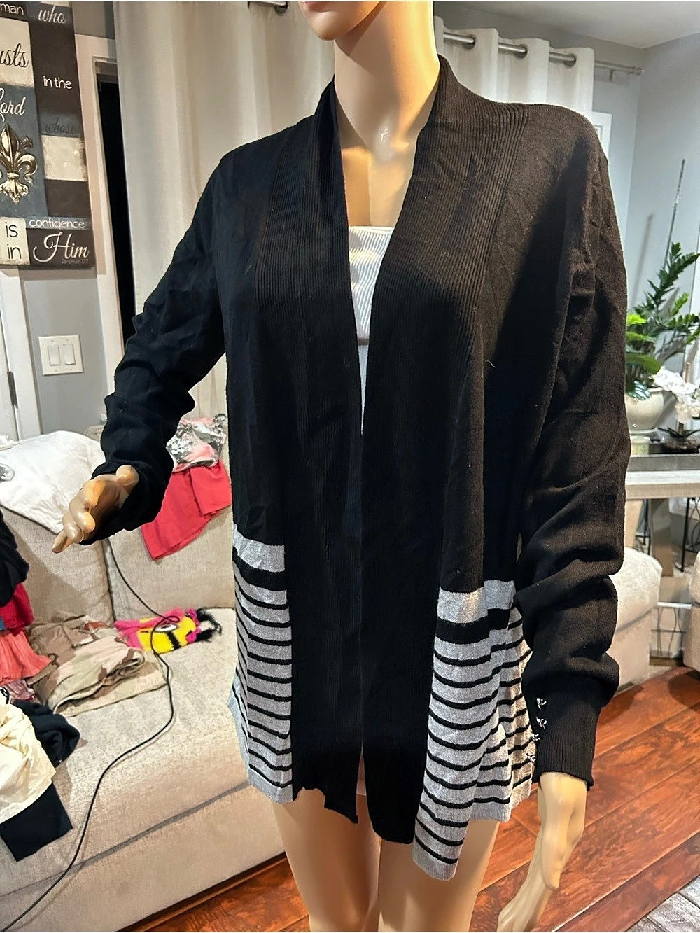Rina Rossa Striped Cardigan in Black & Gray Large